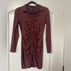 Windsor Women’s S Button Down Form-Fitting Dress